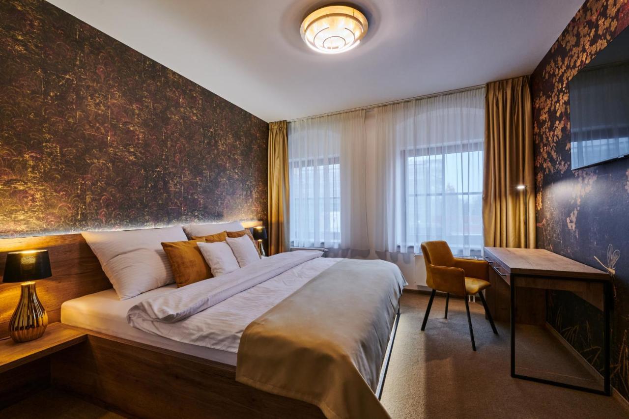 Hotel Alfred A Hermina Olomouc Bagian luar foto