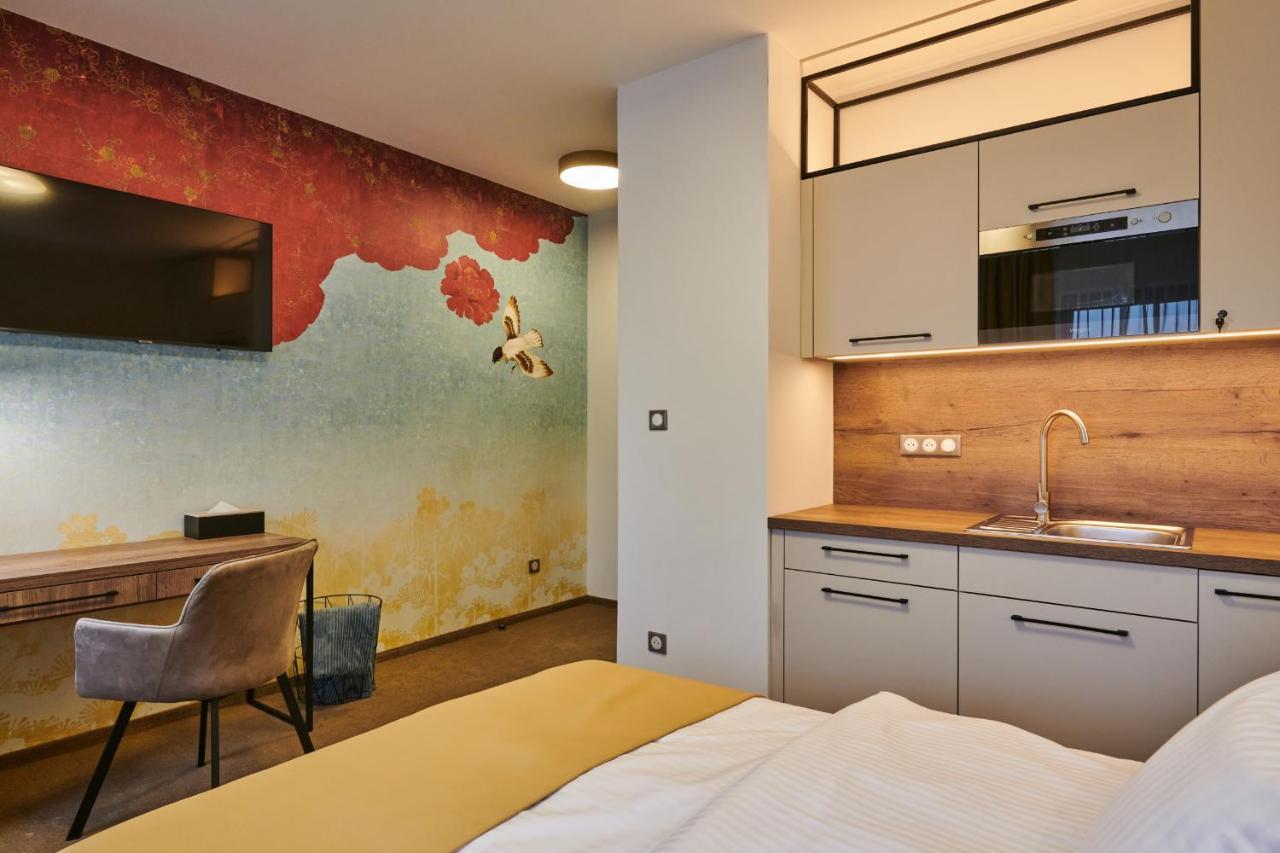 Hotel Alfred A Hermina Olomouc Bagian luar foto