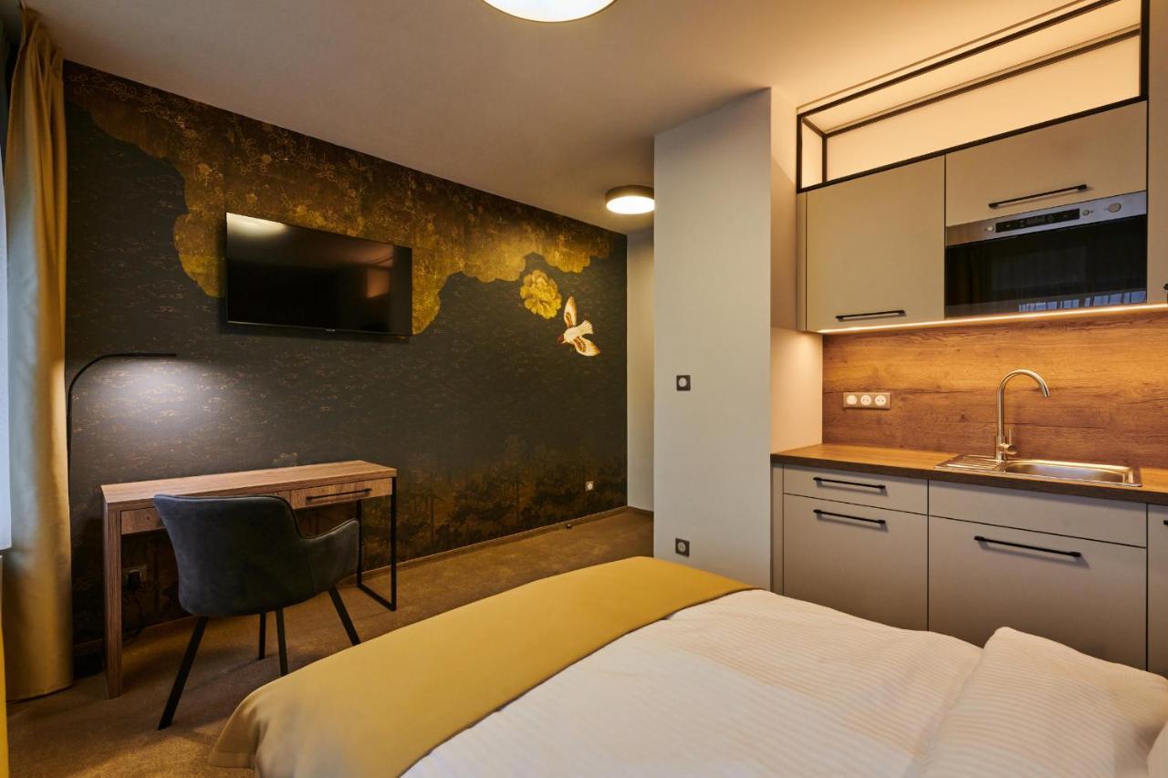 Hotel Alfred A Hermina Olomouc Bagian luar foto