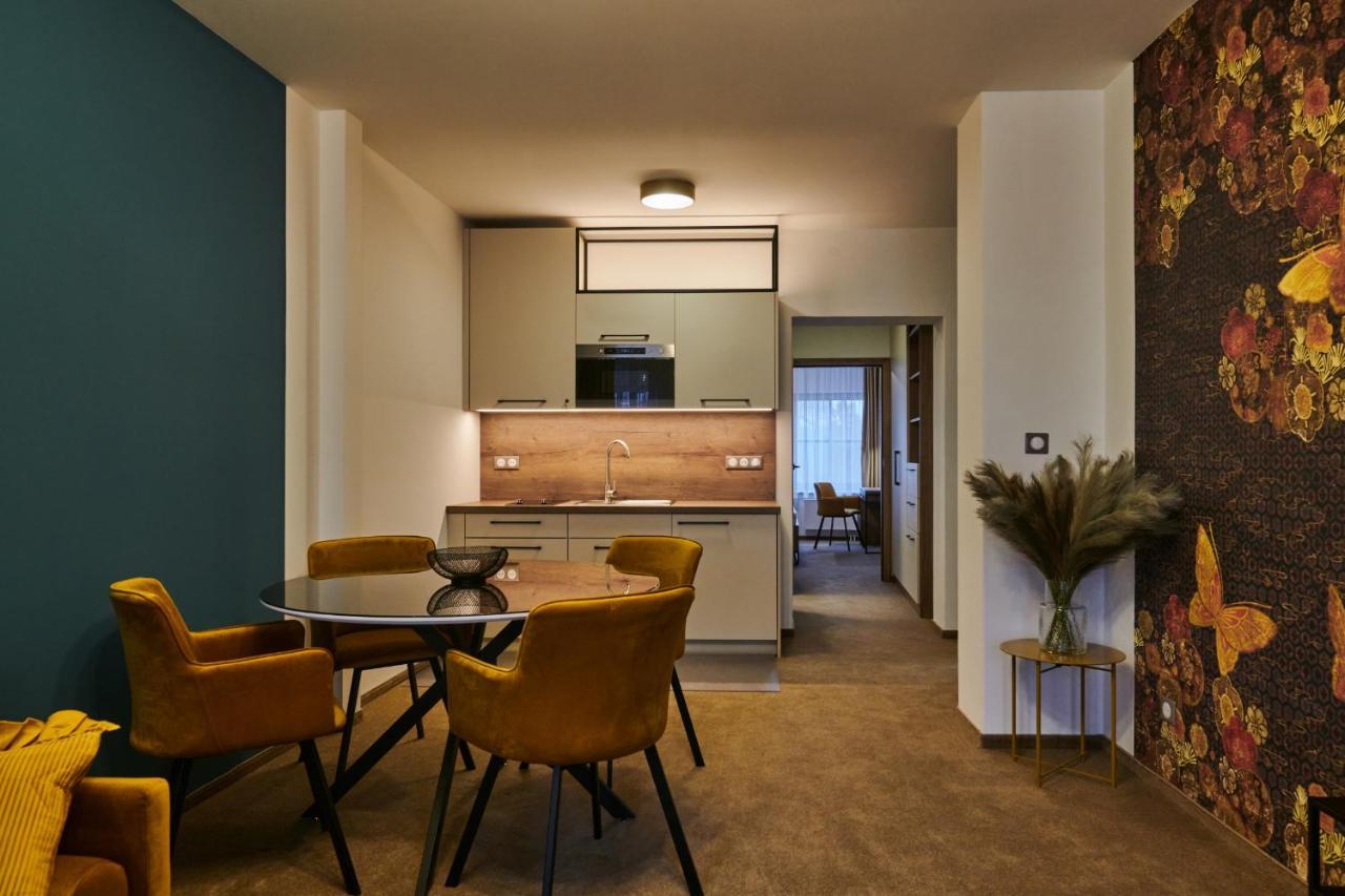 Hotel Alfred A Hermina Olomouc Bagian luar foto